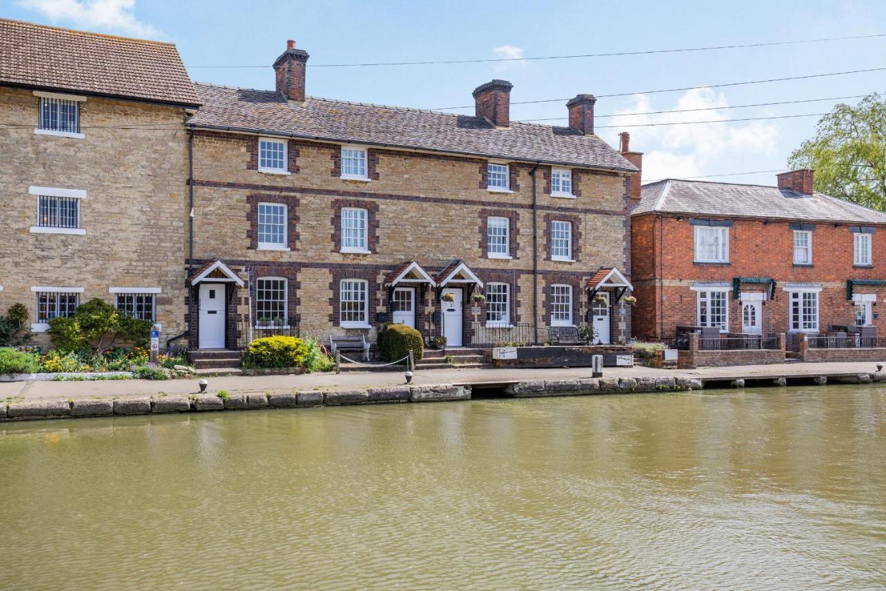 4 Canalside Cottages トウスター エクステリア 写真