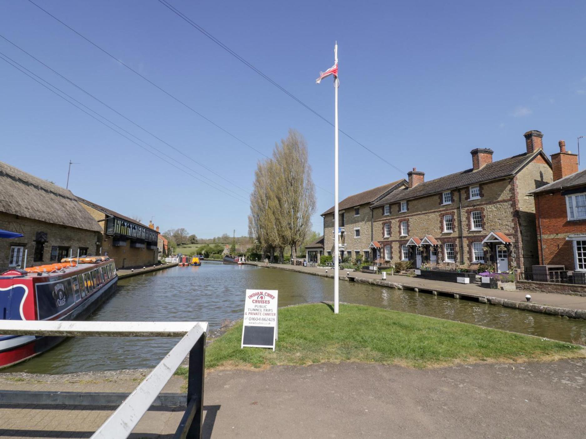 4 Canalside Cottages トウスター エクステリア 写真